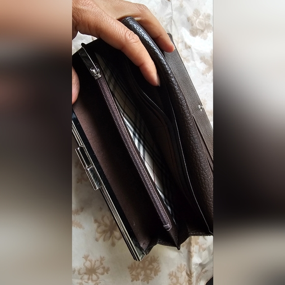 Authentic Burberry Brown Long Wallet - Picture 7 of 8